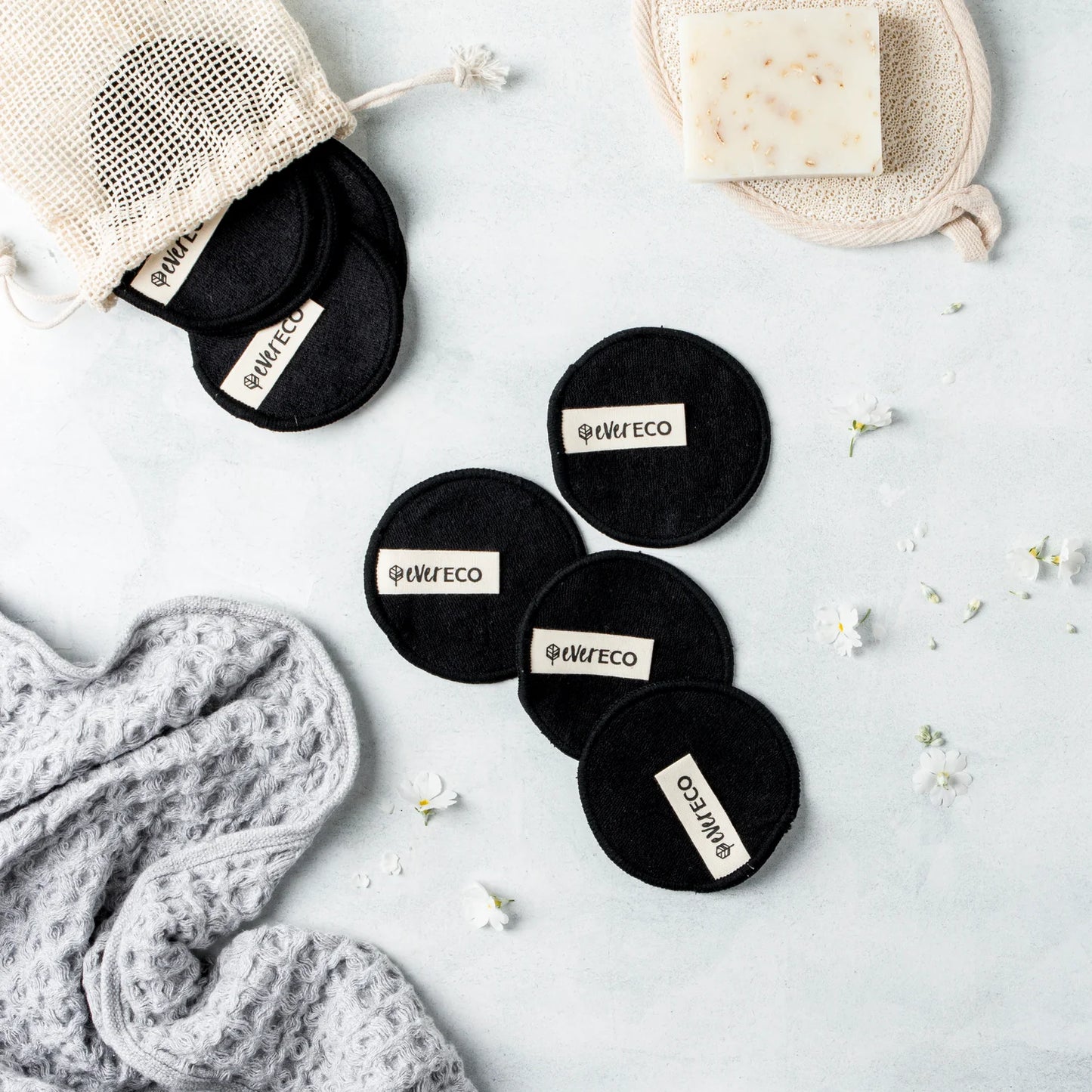 EVER ECO Reusable Bamboo Makeup Removal Pads Black 10pk